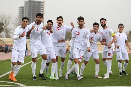 منتخب لبنان وإيران