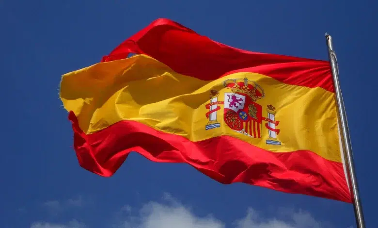 هل إسبانيا تدعم المثليين "الشواذ"