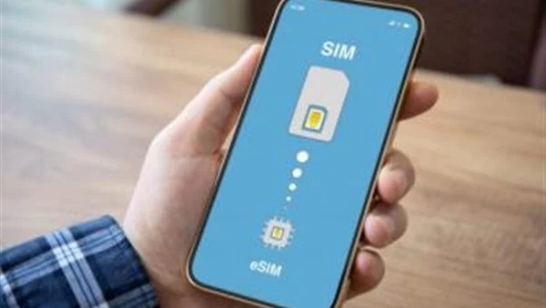 متى يتم تفعيل شريحة eSIM على الأجهزة المستفيدة؟